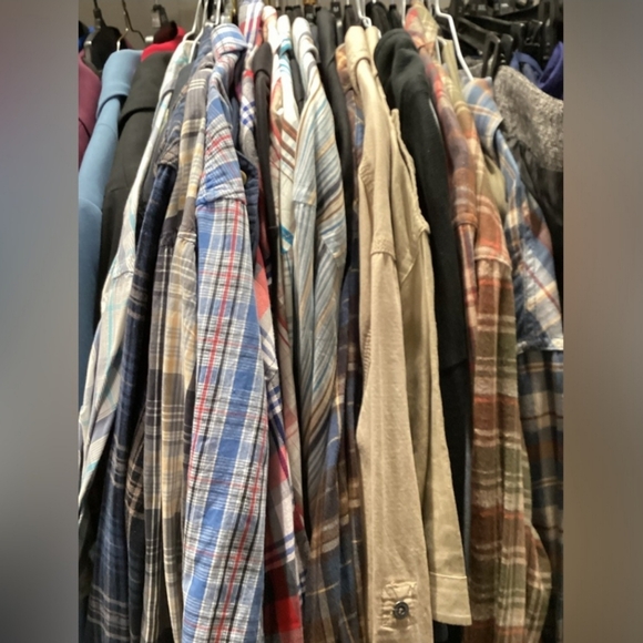 Like this listing for 11:45AM 6/7 Live Show Closet Clearout and others - Picture 4 of 6